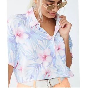 ⭐️2/$20 Forever 21 Hawaiian Button Down Crop Top